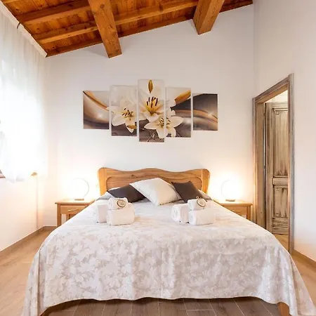 Ai Dossi Lantgård Verona
